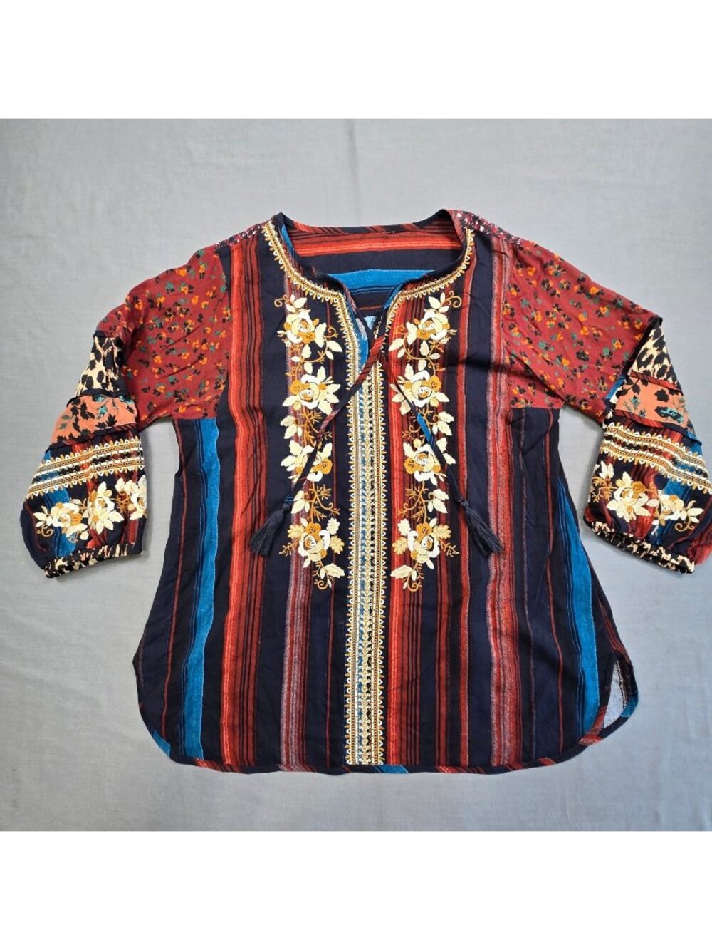 John Mark Medium Floral Embroidered Boho Tunic Top Striped